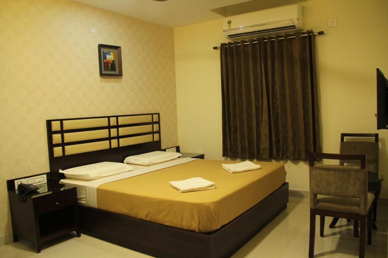 Hotel M.P Temples Inn Kumbakonam Eksteriør bilde